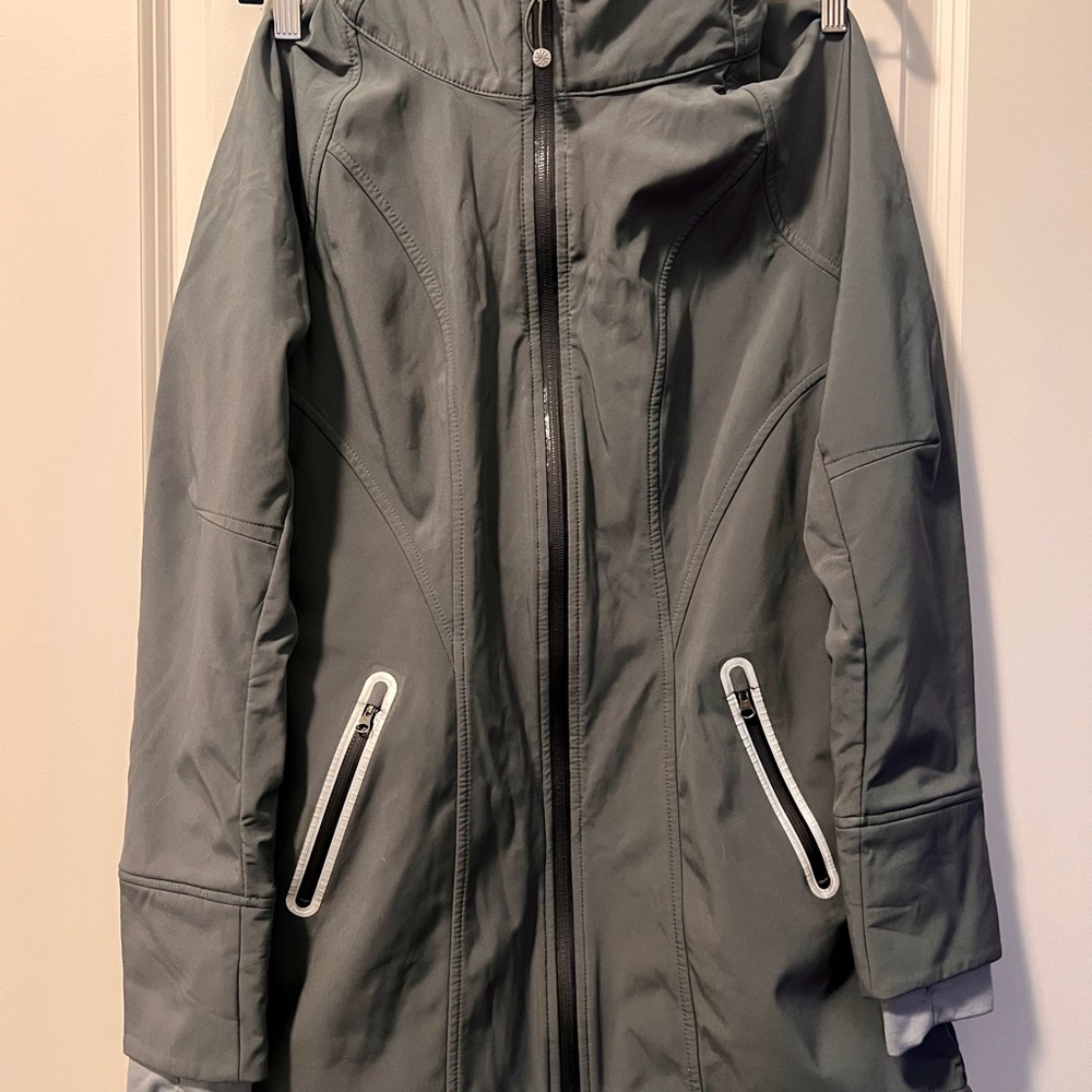 Athleta Bainbridge Softshell Rain Jacket - Picture 2 of 5